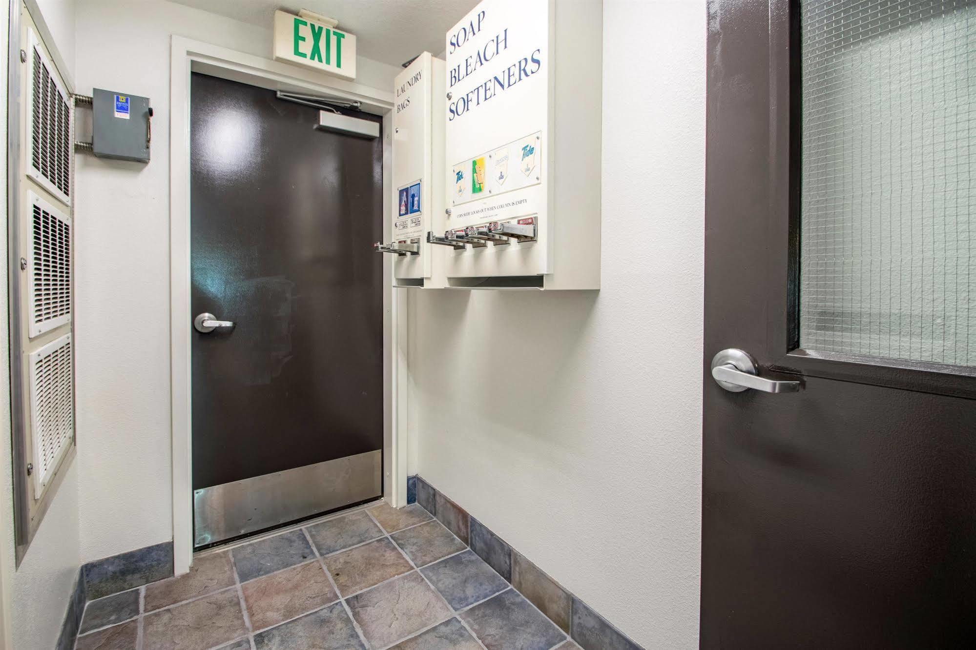 Motel 6-Portland, Or - I-5 Luaran gambar
